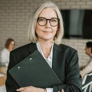 Hedge fund team member